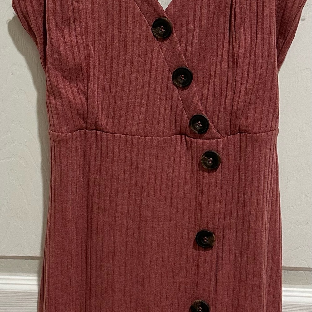 Love Tree Ribbed Button-Front Dress in Rose